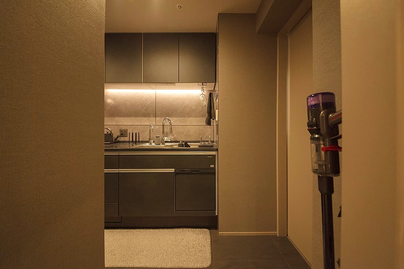 施工事例 M邸|キッチン 掃除機収納