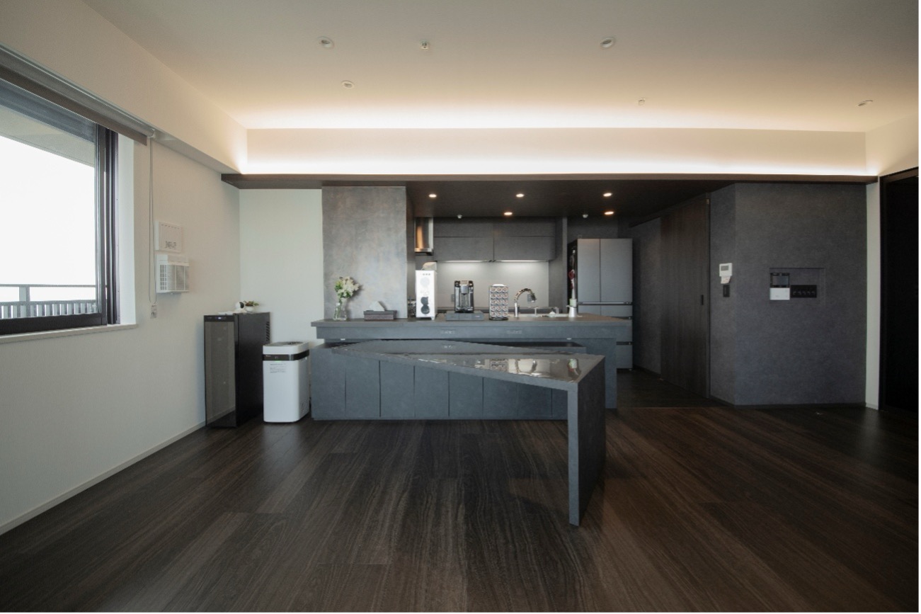 キッチン一体型のダイニングテーブルの魅力